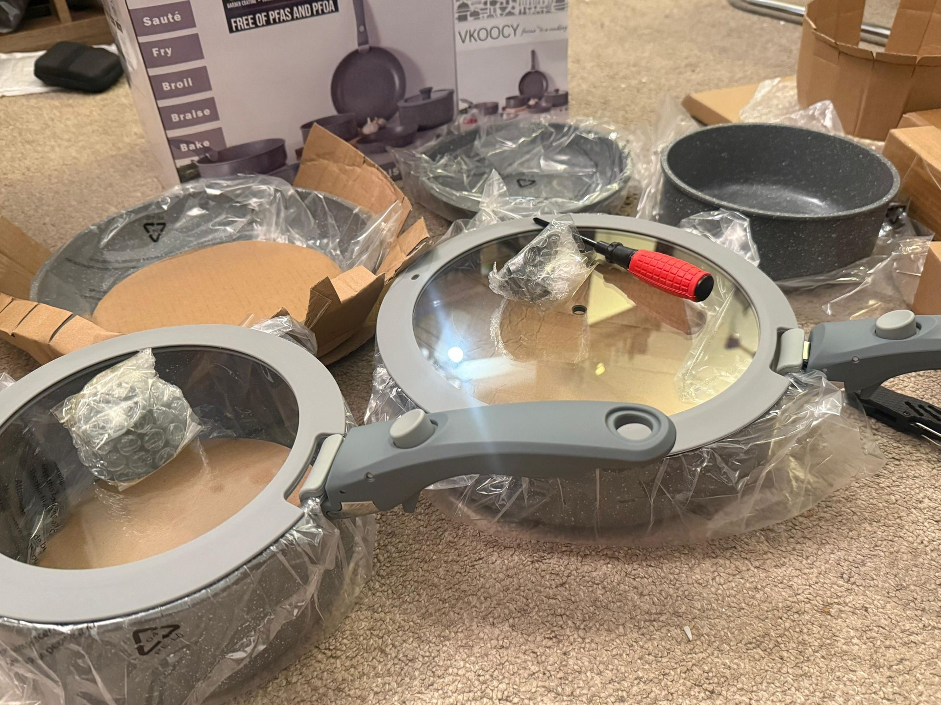 Non Stick Pots and Pans Set with Removable Handle 5pcs - photo 2