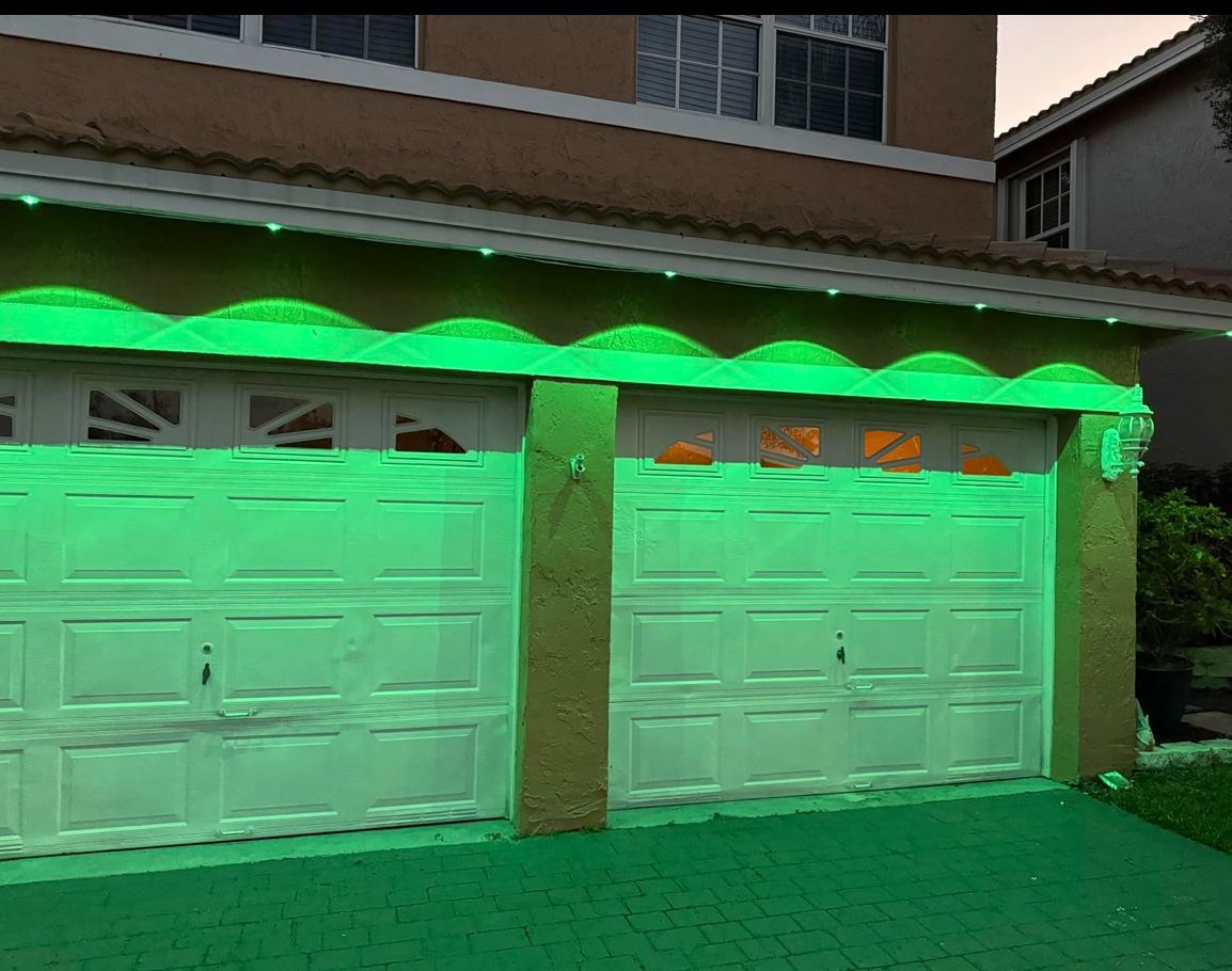 Permanent Outdoor Smart LED String Lights RGB 50ft - photo 5
