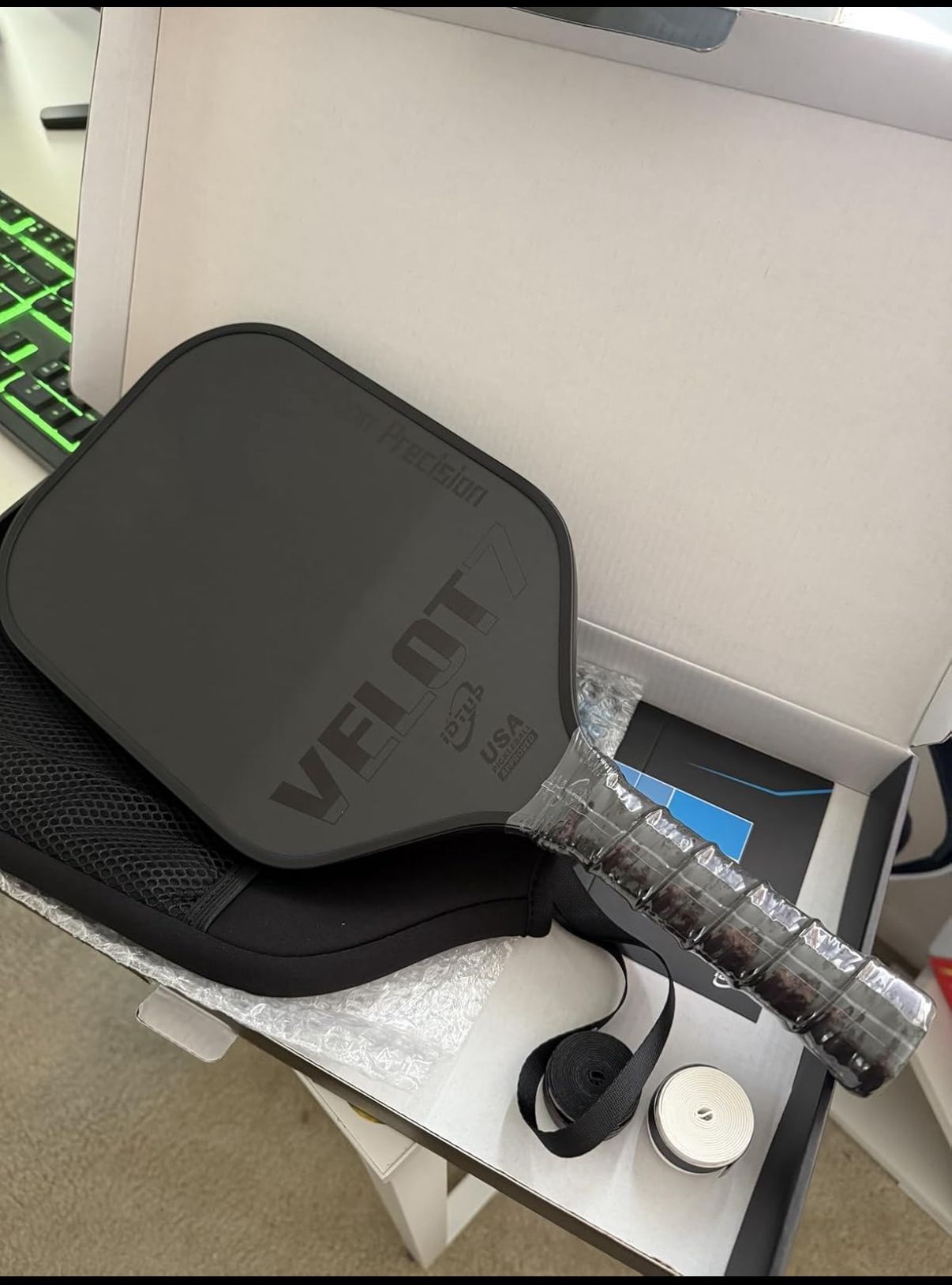 T700 Carbon Fiber Pickleball Paddles - USAPA Approved - photo 2