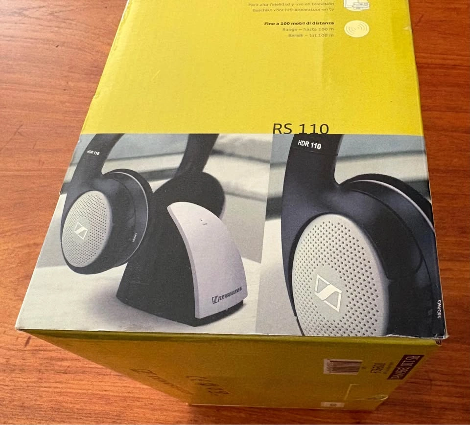 Sennheiser RS 110 Wireless Over-Ear Headphone System - photo 5