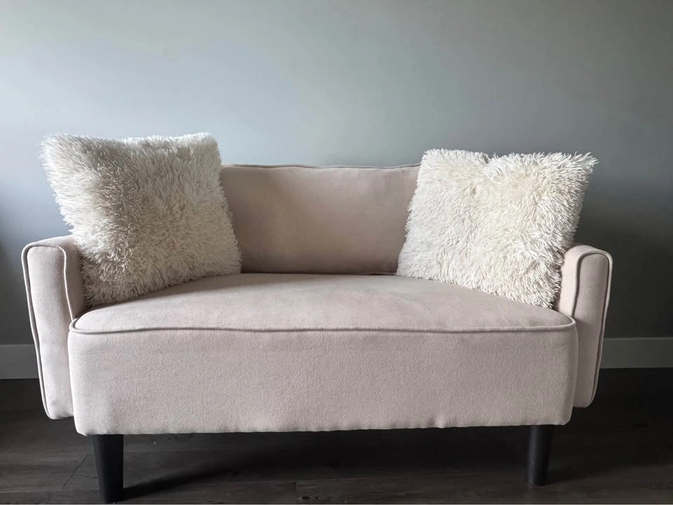 2 beautiful couches and a wood and Metal Table - photo 5