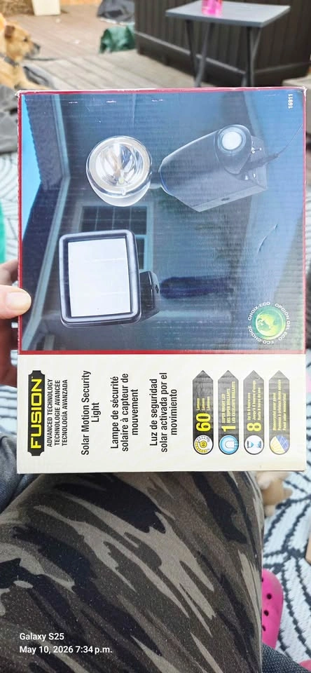 FUSION Solar Motion Security Light - photo 3