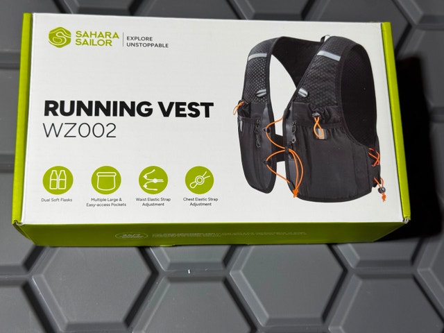 Running Vest, Size L - photo 2