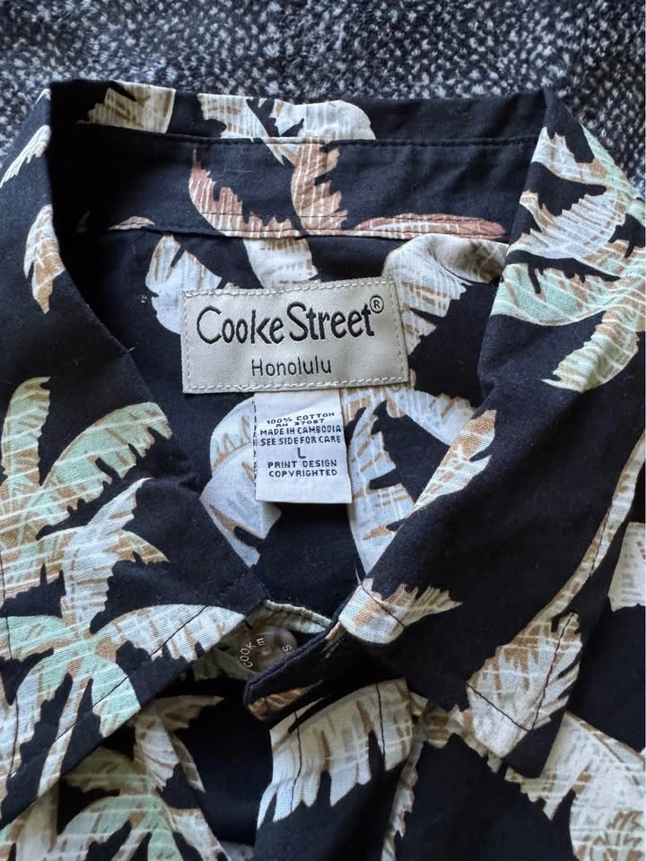 Cooke Street Honolulu Hawaiian Shirt - photo 2