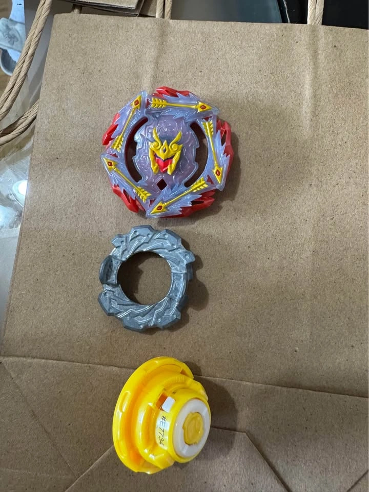 Rudur R5 (Hasbro) Beyblade - photo 5