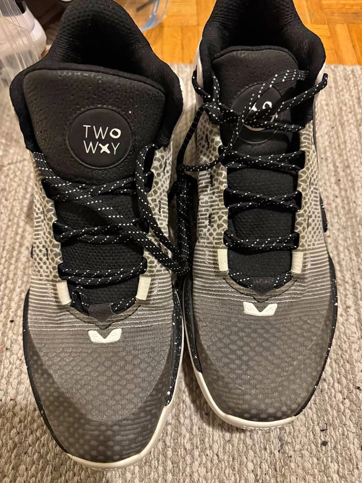 New Balance Two Wxy Basketball Shoes
