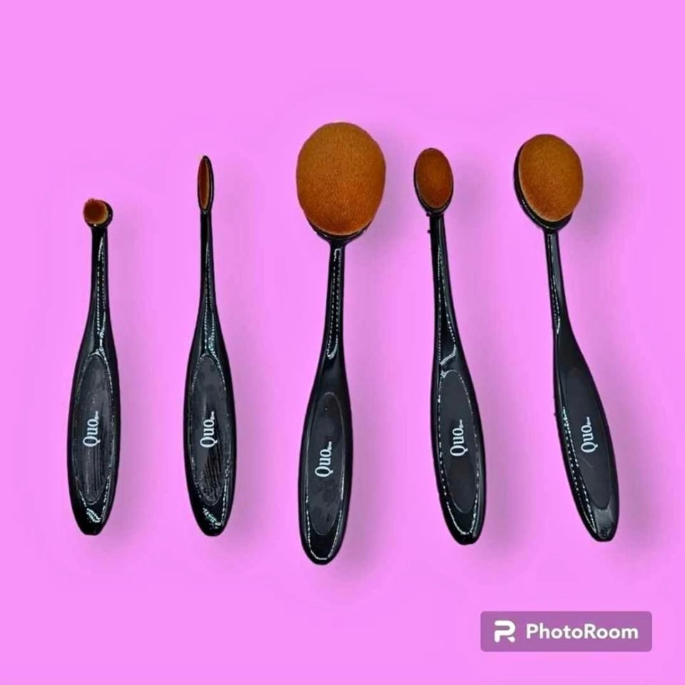 Quo Cosmetics Artisan Brush Set