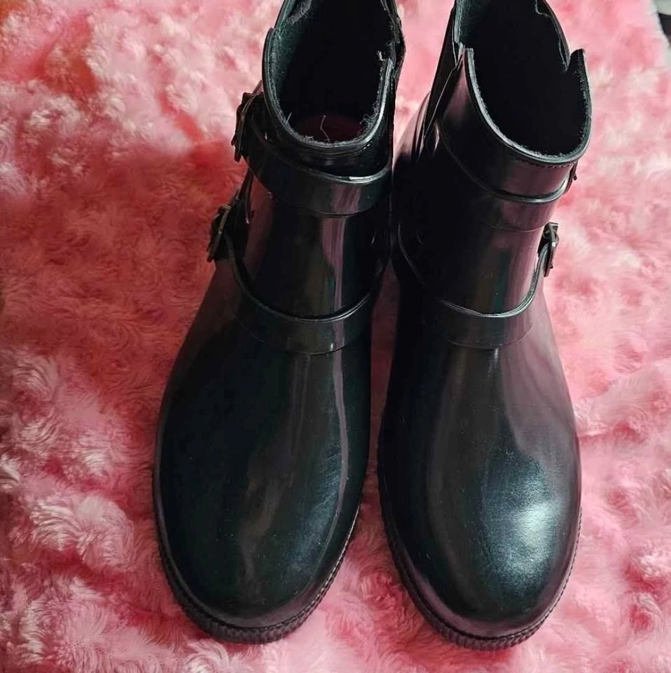 Cougar Women's Black Royale Hand Made Ankle-High Rain Boots Size - photo 2