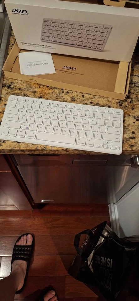 Anker Ultra Compact Bluetooth Keyboard - photo 4