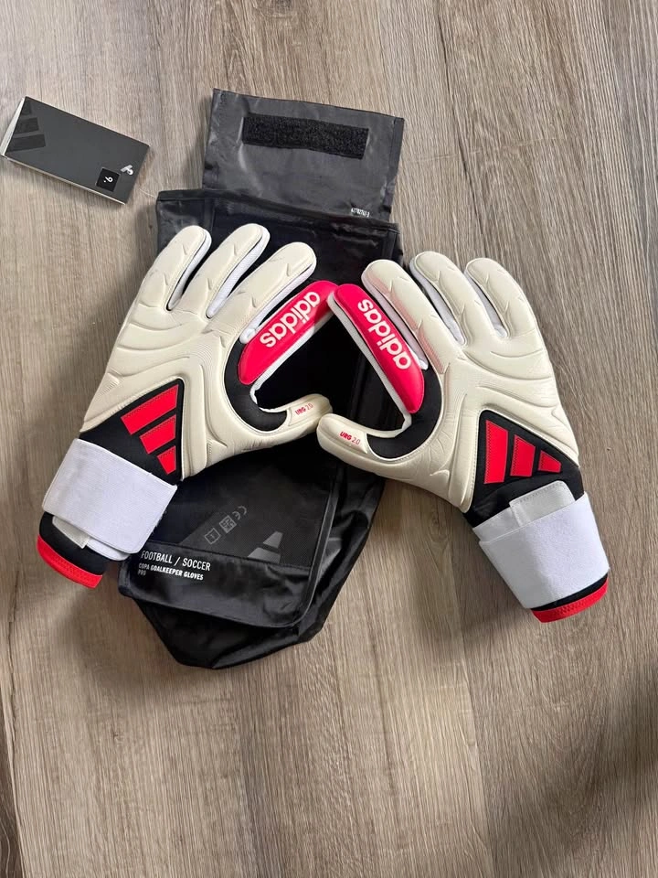 Adidas Copa Goalkeeper Gloves Pro size 9