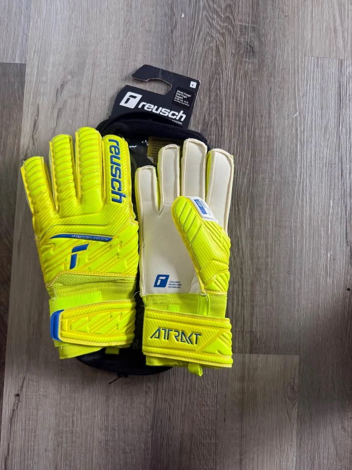 Reusch Attrakt Grip Finger Support Goalkeeper Gloves Size 7 - photo 2