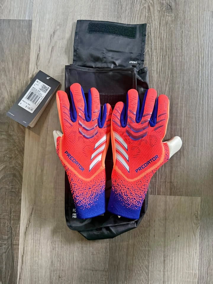 Adidas Predator Pro Goalkeeper Gloves PRO size 5
