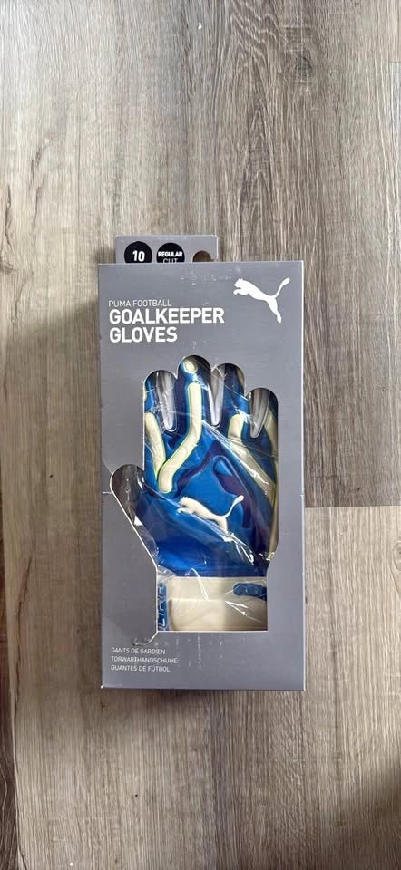 Puma Ultra Pro Regular Cut GK Gloves size 10