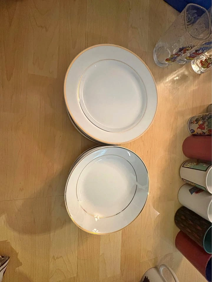 Plates and bowls