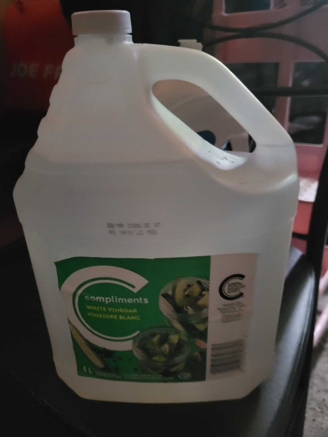 Compliments White Vinegar