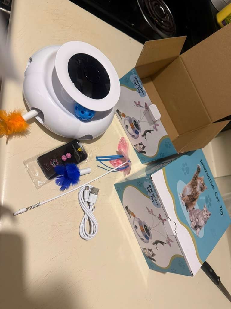 3-in-1 Interactive Cat Toy with Remote Control - photo 3
