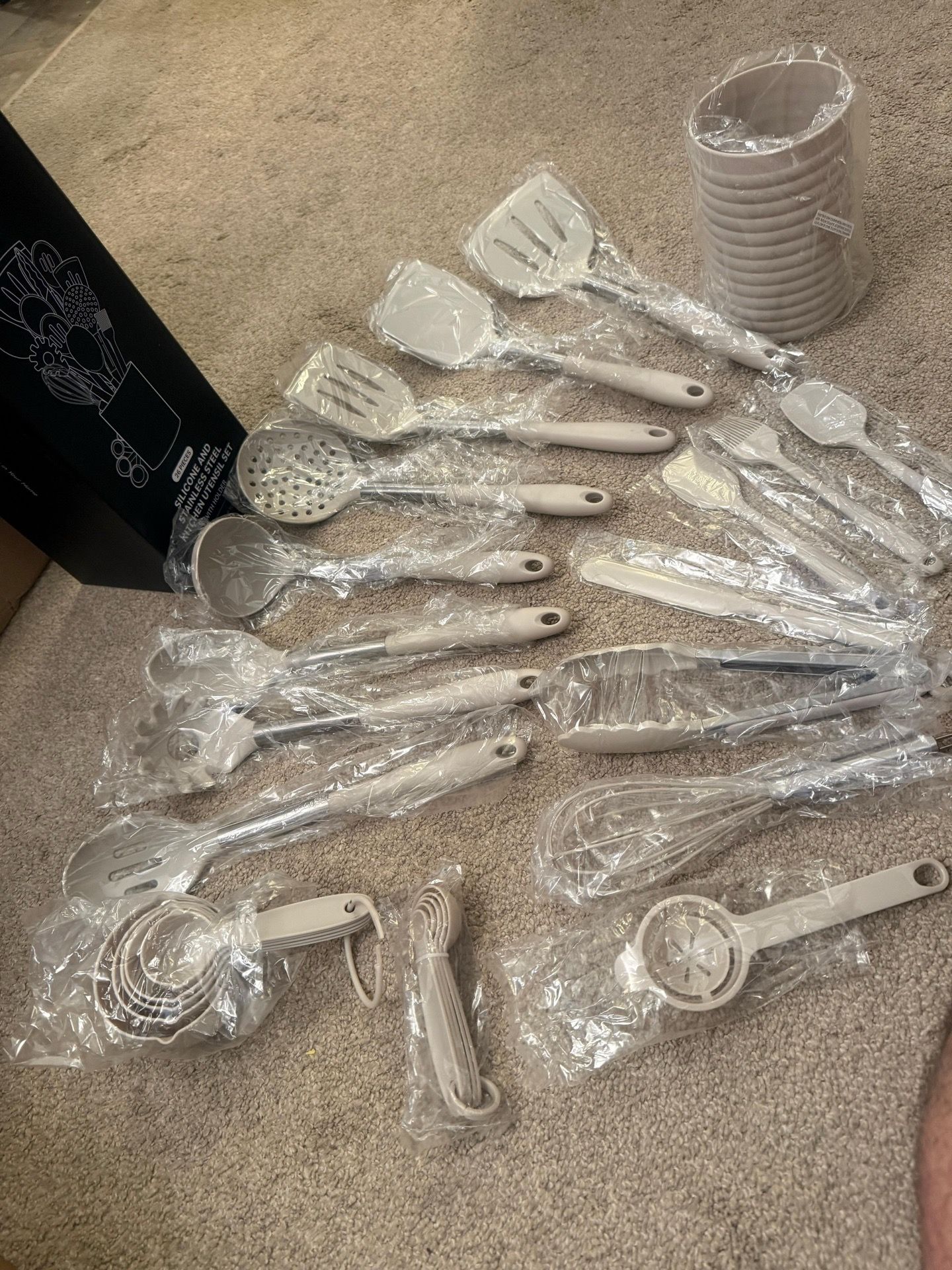 26 Piece Silicone Kitchen Utensils Set - photo 4