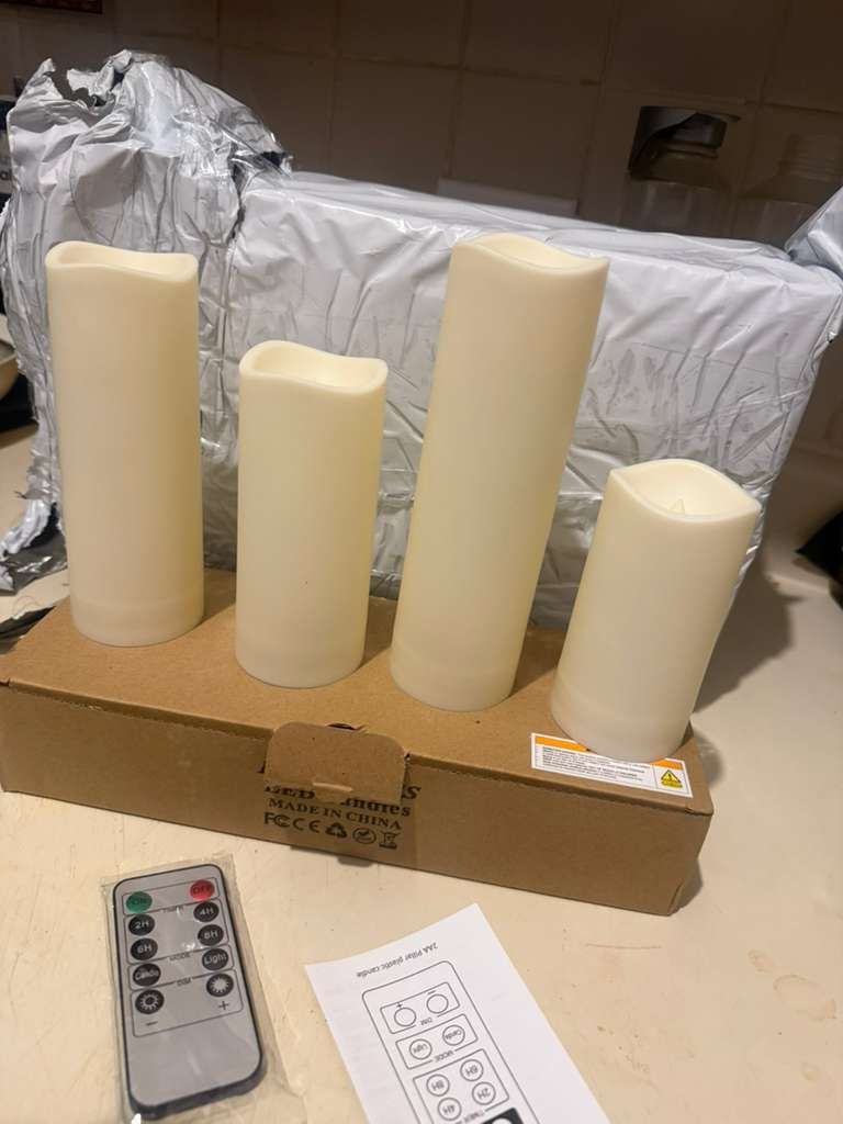 Four Vibrant LED Candle Lights with Remote Control - photo 3