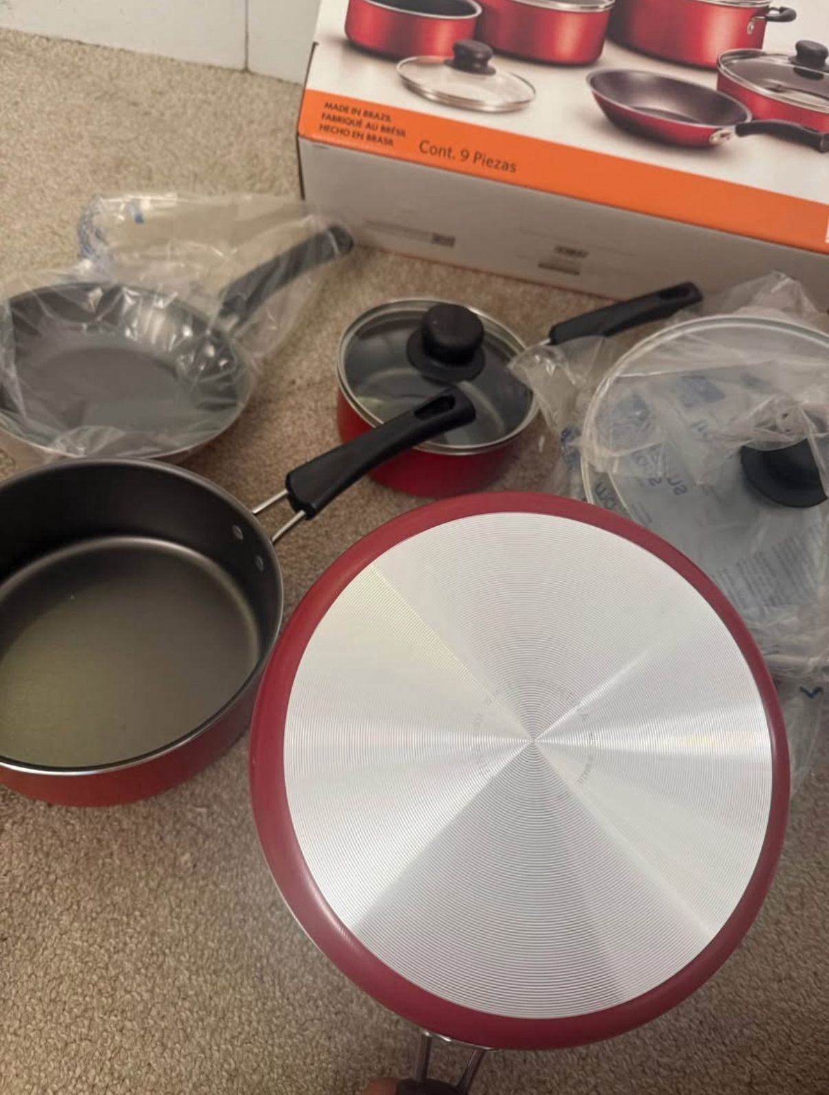 9-Piece Non-stick Cookware Set, Red, New and Sealed - photo 5