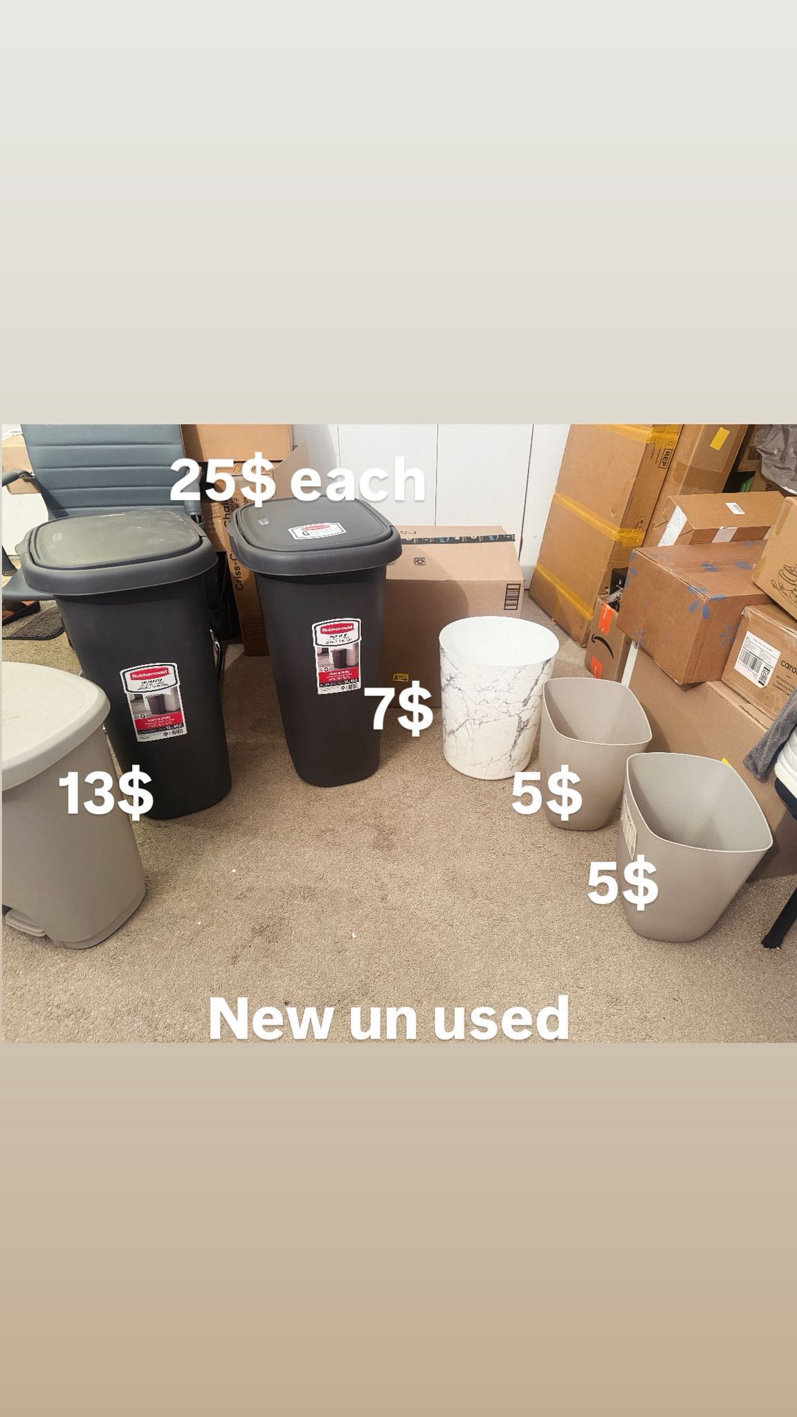 13 Gallon Trash Can with Lid - Gray/Black - photo 2