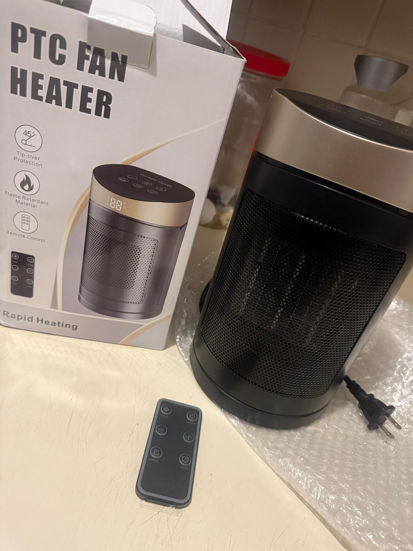 Portable 1500W PTC Ceramic Space Heater with Remote