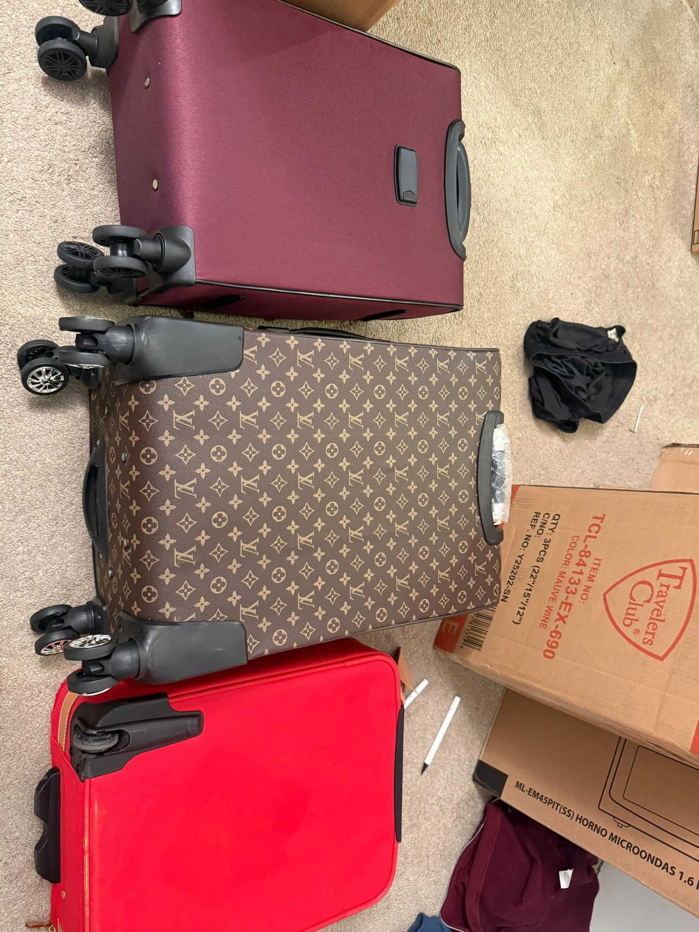 Expandable Travel Suitcase with 4 Wheels - New - photo 3