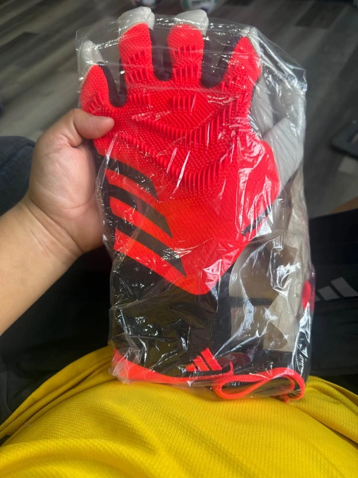Adidas Predator GL Pro Hybrid Goalkeeper gloves Size 11.5 - photo 2