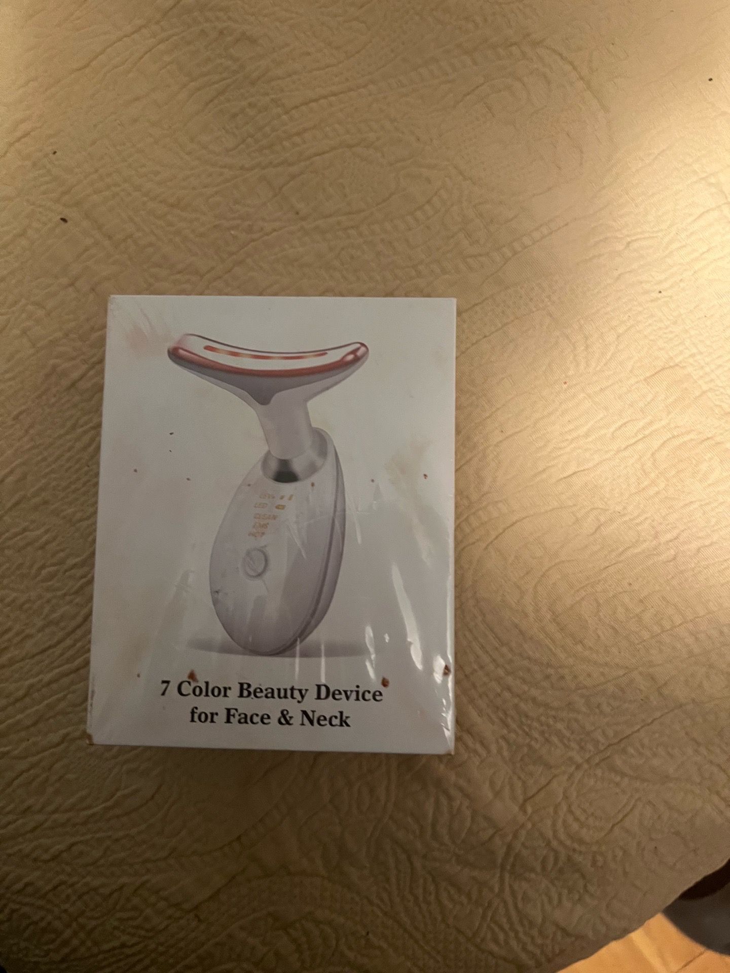 7 color beauty device for face and neck