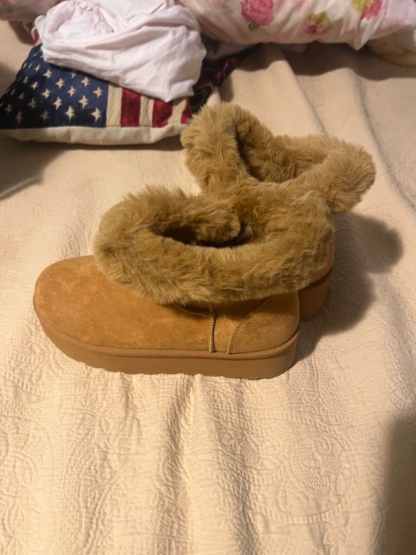 Furry boots size 38