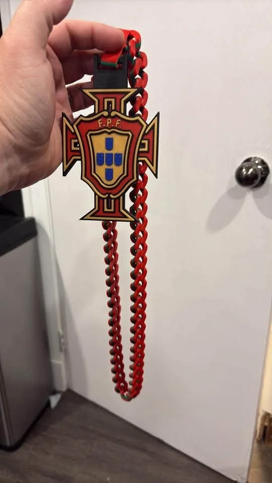 Portugal F.P.F. Soccer Necklace - World Cup Fan Gear - photo 2