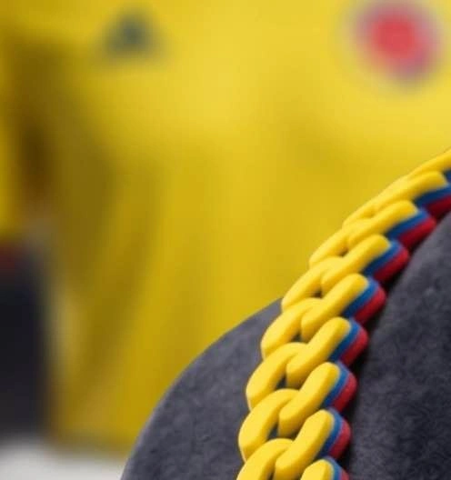 Colombia World Cup Necklace – Colombian Football Chain - photo 2