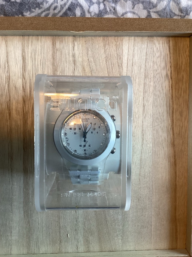 Swatch Chronograph White Watch - photo 2