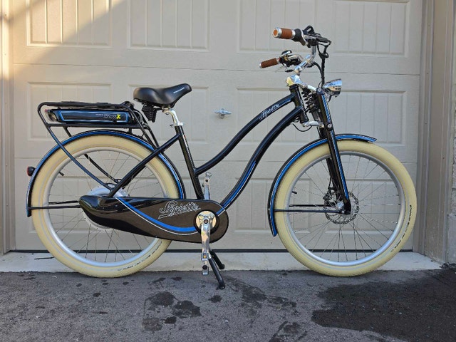 Styriette Limited Edition #408/500 – Signed by the Founder