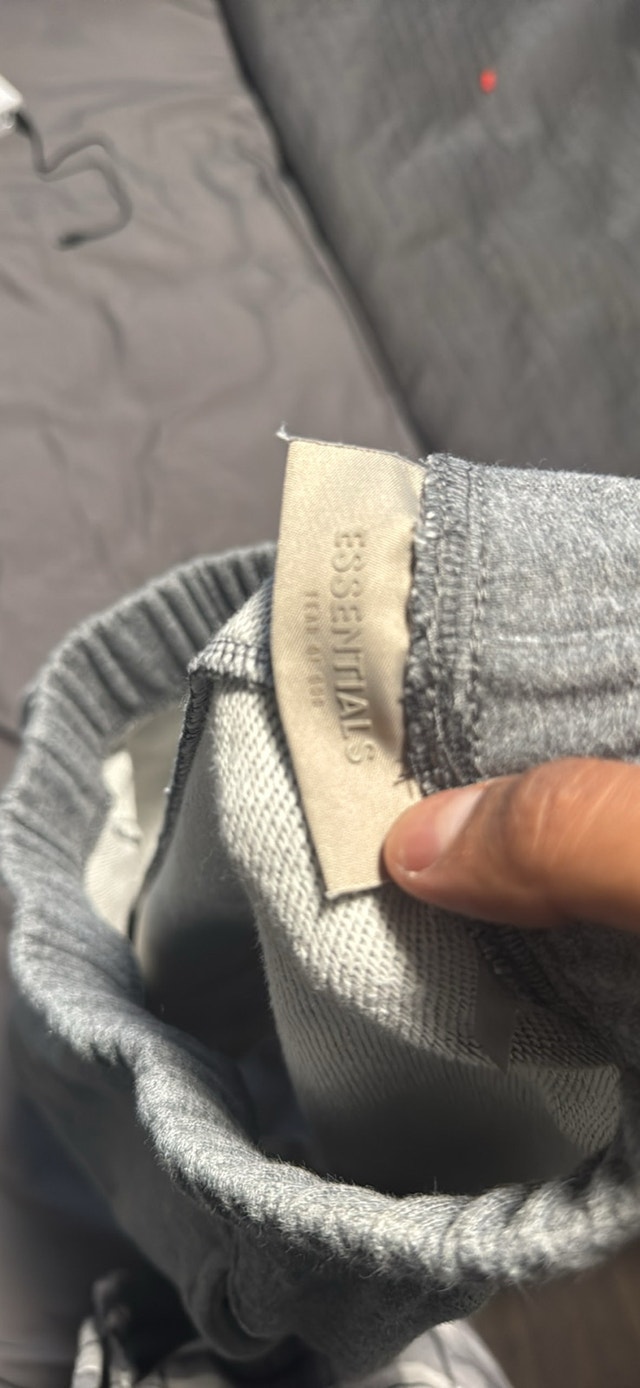 Essentials shorts - photo 2