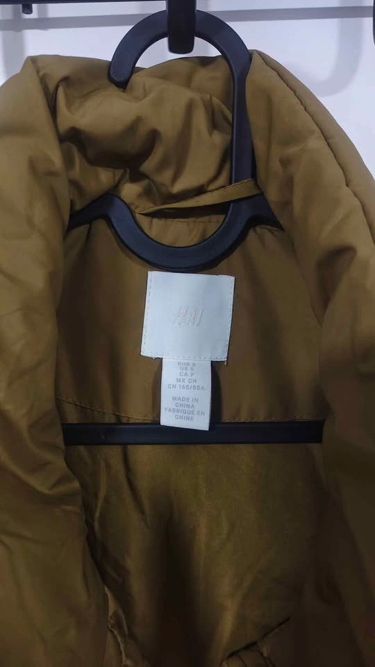 H&M Olive Green Puffer Vest (L/XL) - photo 3