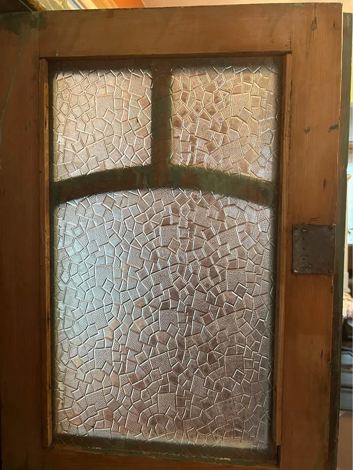 Farmhouse/Cottage style cabinet - photo 4