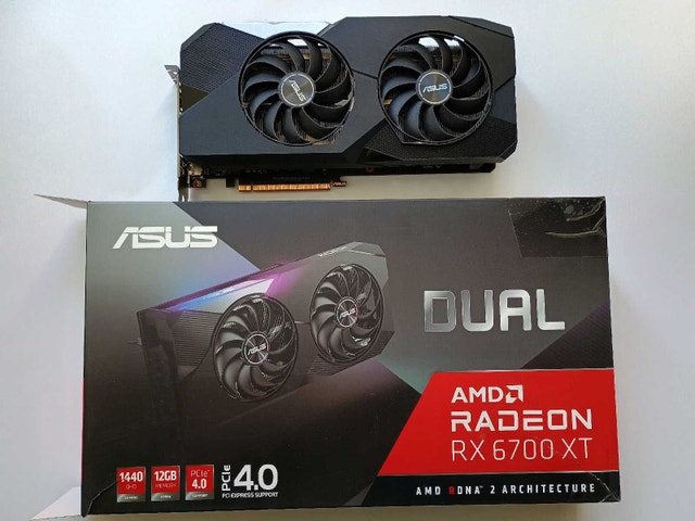 ASUS Dual AMD Radeon RX 6700 XT 12G