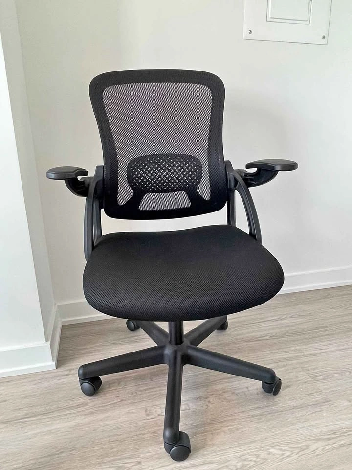 Mesh Office Chair with Flip-Up Arms