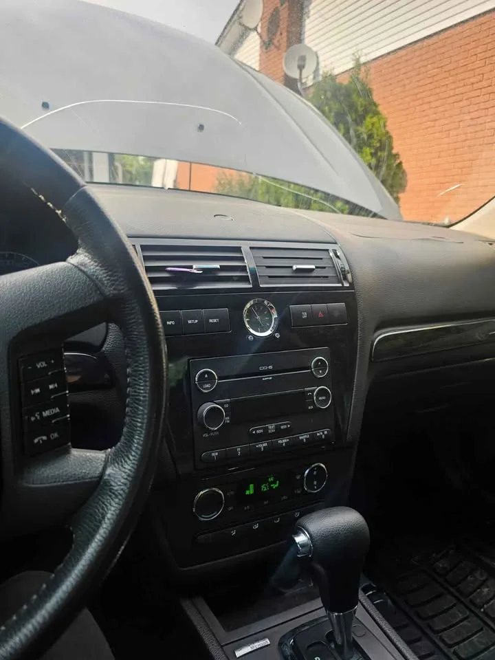 2008 Ford Fusion SEL image indicator(7)