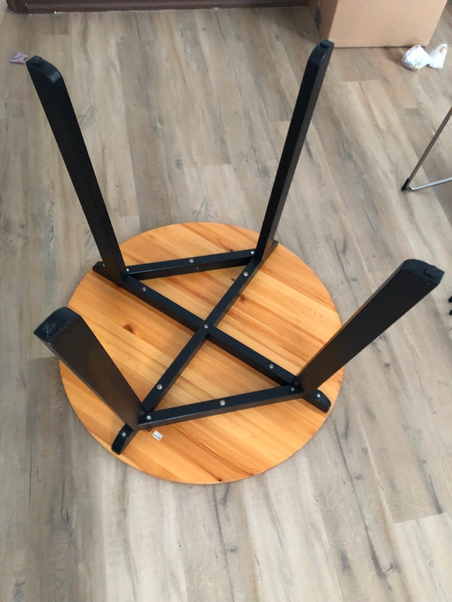 IKEA Classic GAMLARED Pine wood Round Dining Table - photo 3
