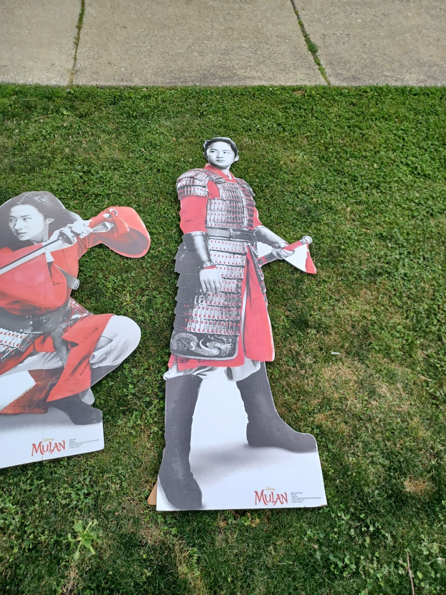 6ft Mulan cardboard cutout set 2pc - photo 2