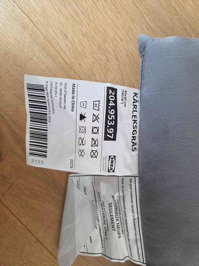 pillow cushion - photo 3