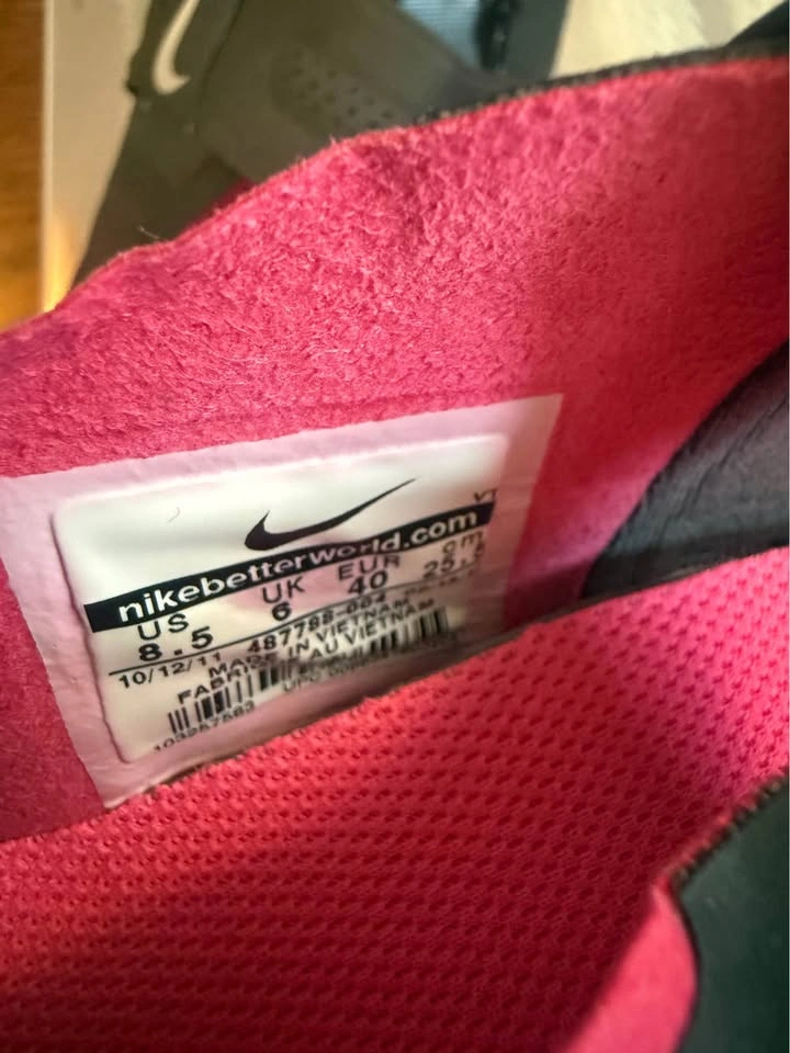 Womens Nike Free Rift Tabi Gym Shoes - photo 2