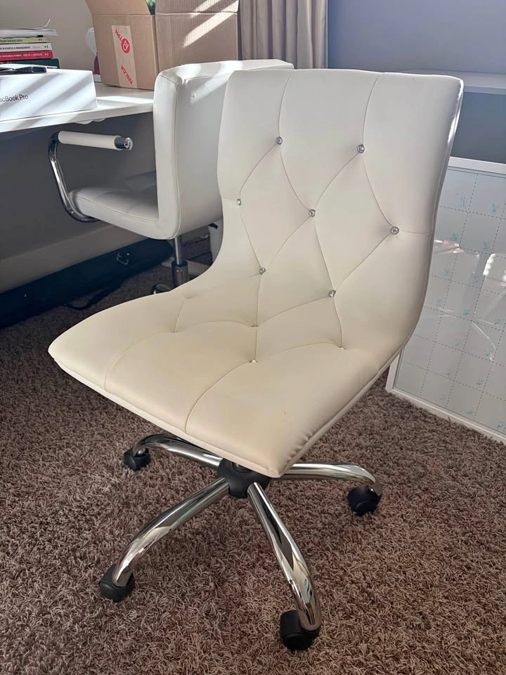 White Tufted Office Chair