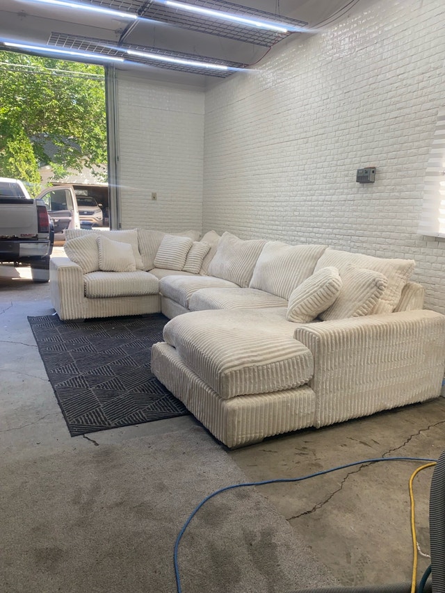 FREE DELIVERY Large White Sectional