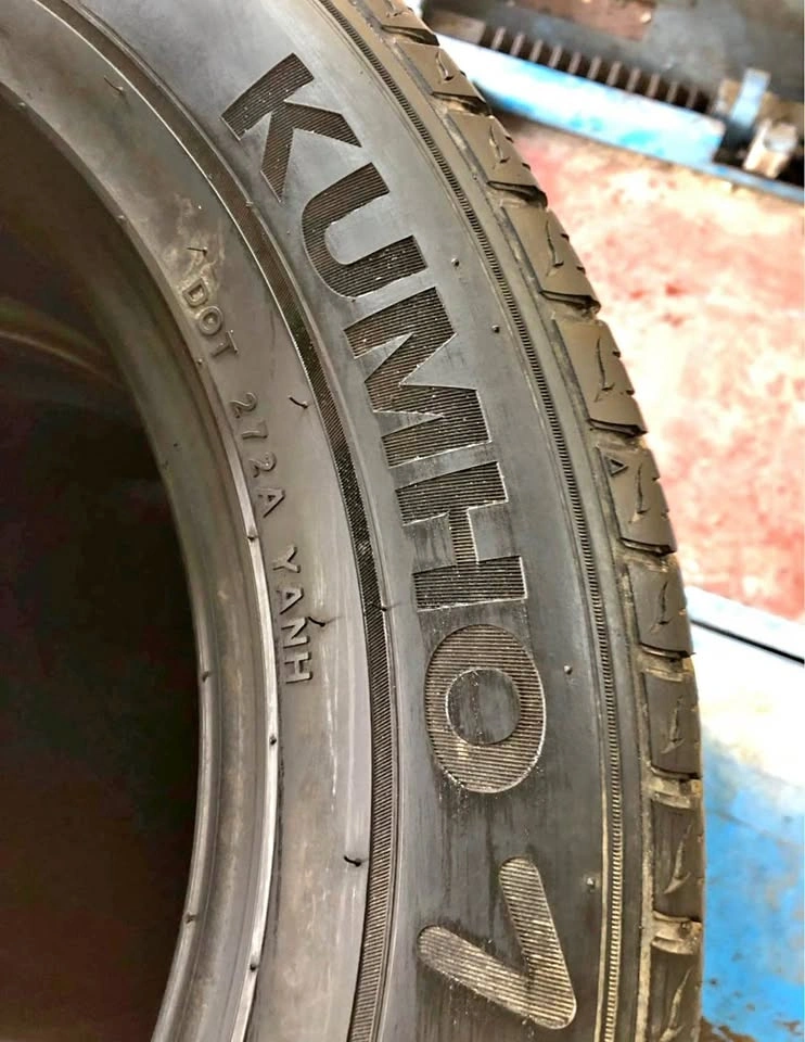 225/65R17 Kumho Solus All season tires entire set