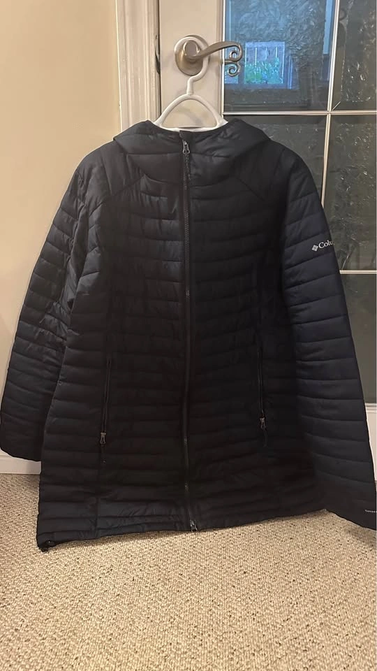Columbia Winter Coats and Rain Jackets - check desc for prices - photo 2