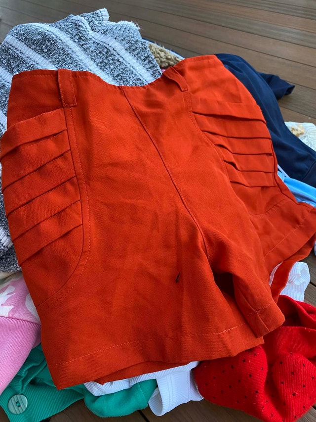 women’s clothing $ 3 each.