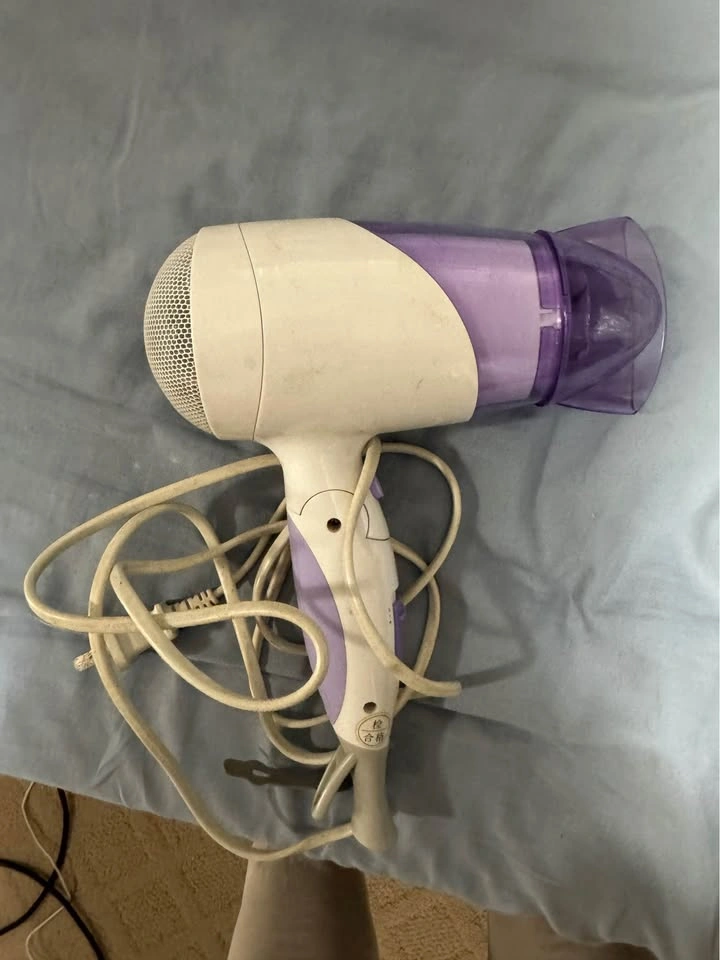 Philips SalonShine Care ION Hair Dryer 1600W - photo 2