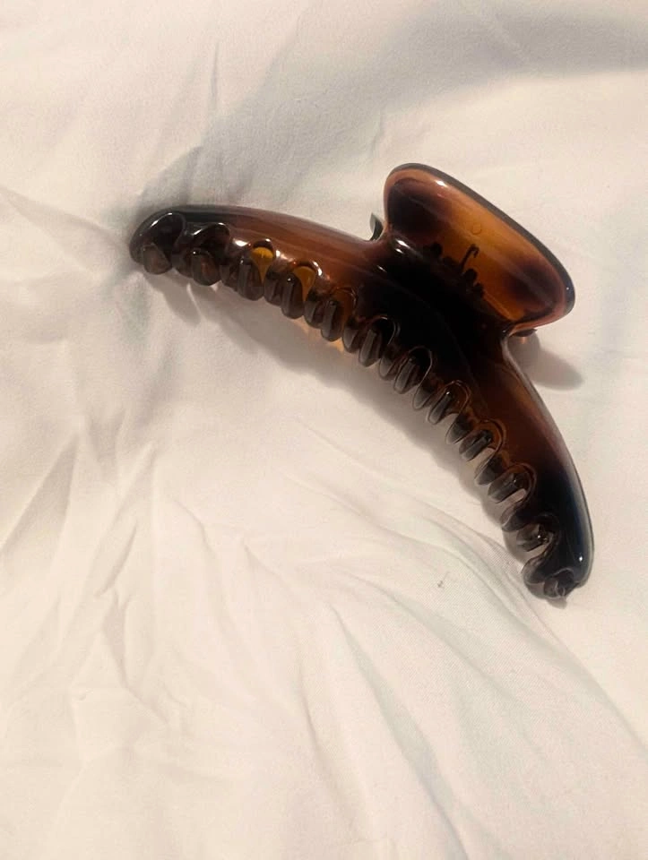 Large Plastic Claw Clip - photo 3